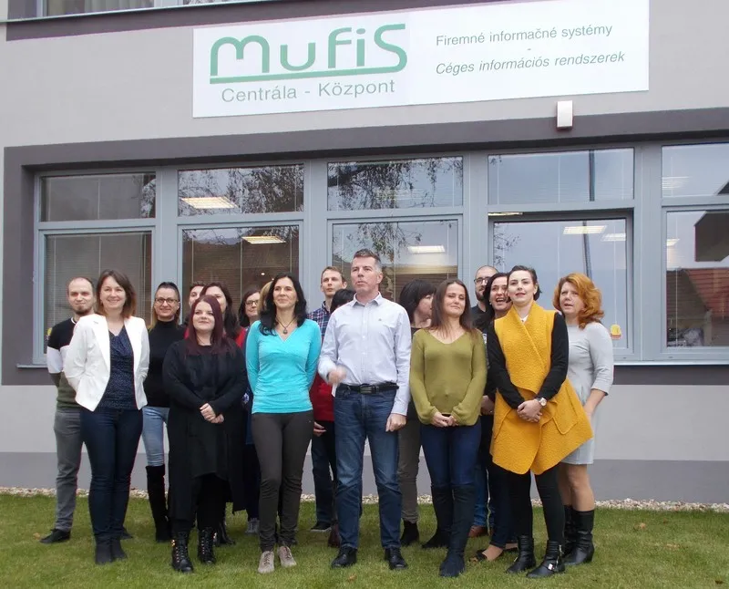 Mufis szlovák cégalapítás könyvelők csoportkép